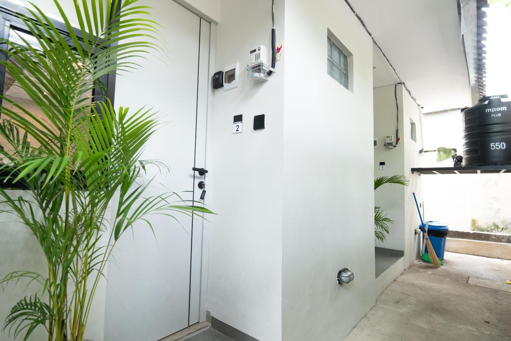 27 Apartemen *
