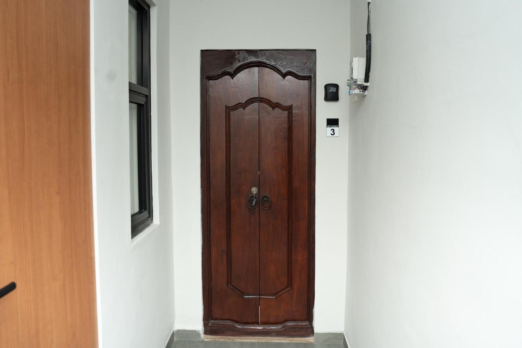 27 Sanur (Bali)